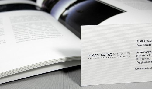 detalhe folder e cartão de visita Machado Meyer Advogados