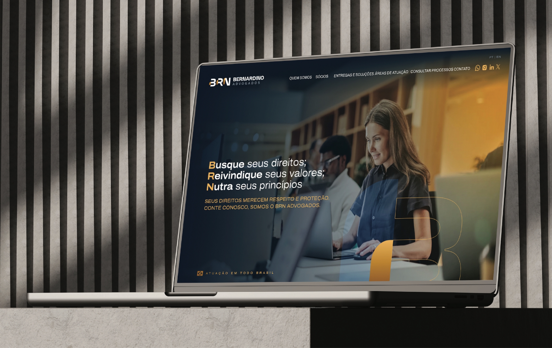 Logotipo, Identidade Visual e Site BRN Bernardino Advogados criados pela Unitri Design